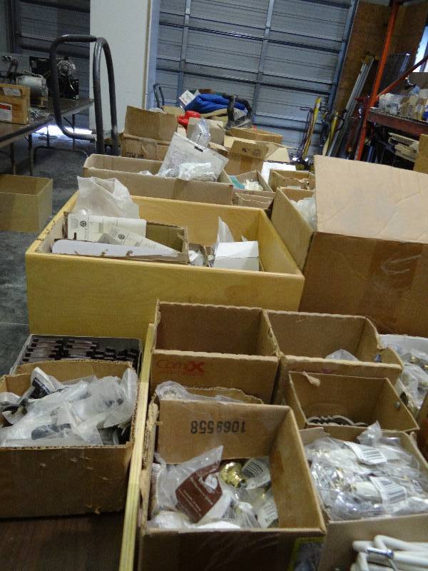 lot 7855 image: Misc. Lot of Cabinet Hardware