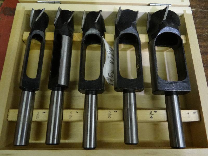 lot 7858 image: Set of Router Bits