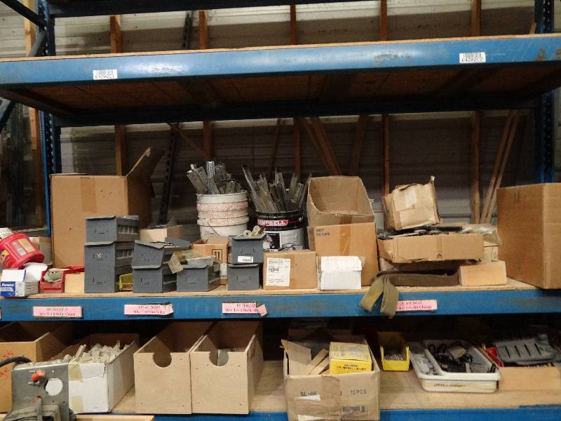 lot 7865 image: Large Lot of Cabinet  Drawer Hardware & Misc.