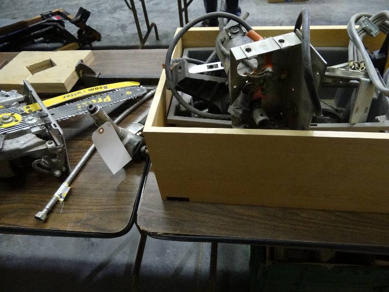 lot 7867 image: Misc. Lot of Tooling