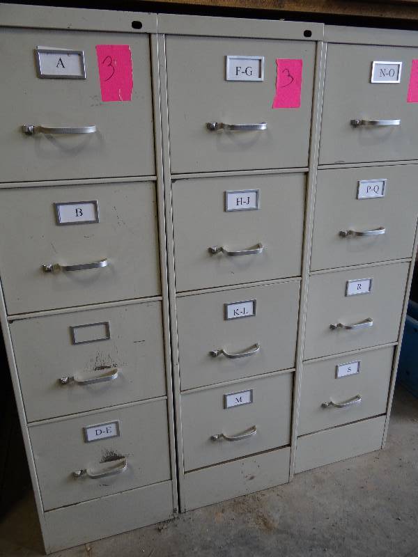 lot 7883 image: Lot of 3 Filing Cabinets