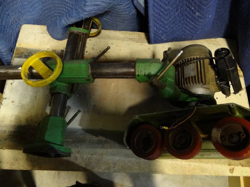lot 7895 image: Power Feeder - CEG