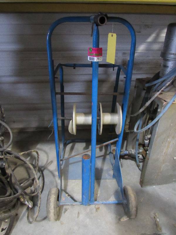 lot 7913 image: Wire Dolly