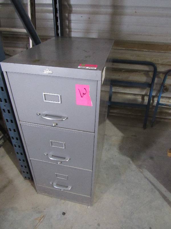 lot 7918 image: Filing Cabinet (3 Drawer) & Closet Shelving