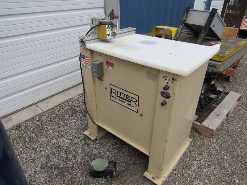 lot 7953 image: Ritter R200T - Single Spindle Counterbore Machine
