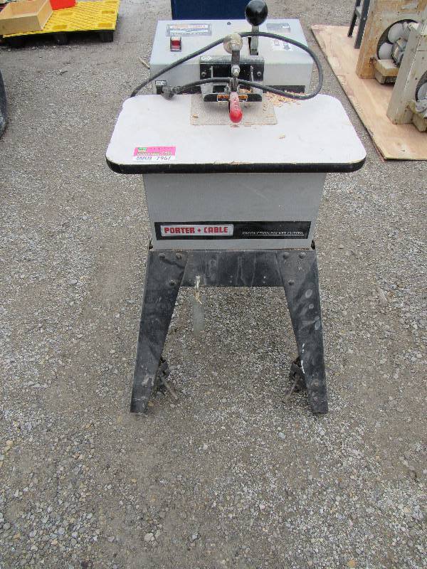 lot 7967 image: Porter Cable Production Pocket Cutter