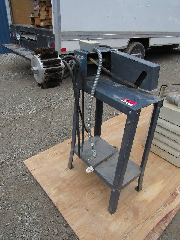 lot 7971 image: Sand-Rite Sander  Polisher