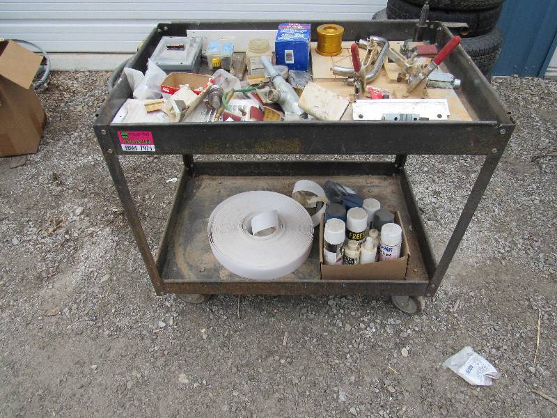 lot 7975 image: Cart & Contents