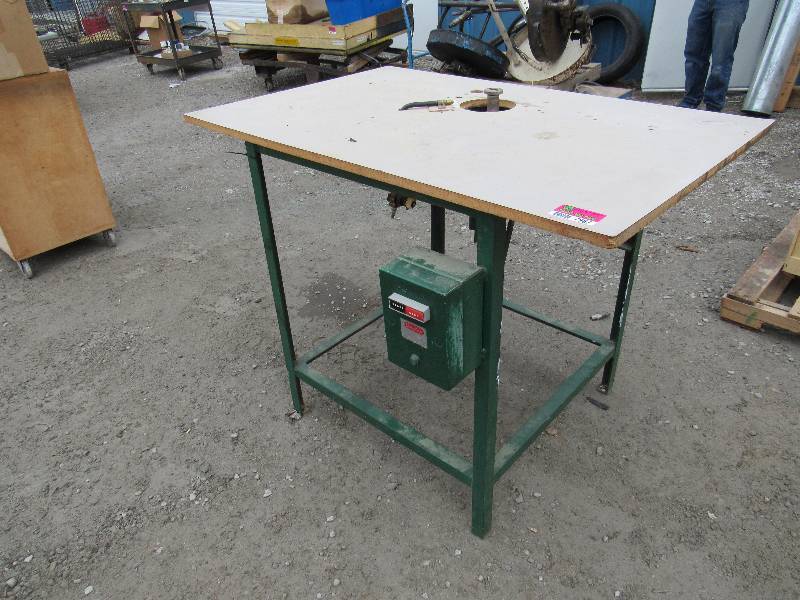 lot 7987 image: Dayton Table Shaper