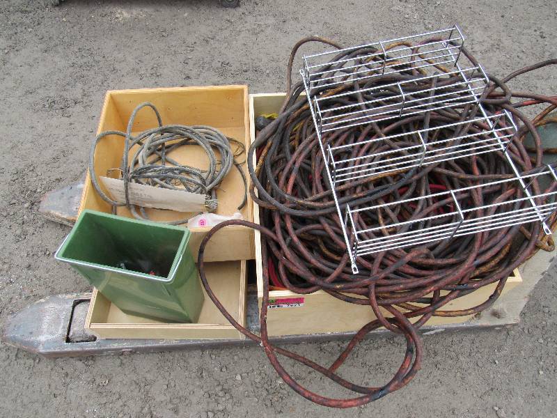 lot 7993 image: Misc. Lot  Cords