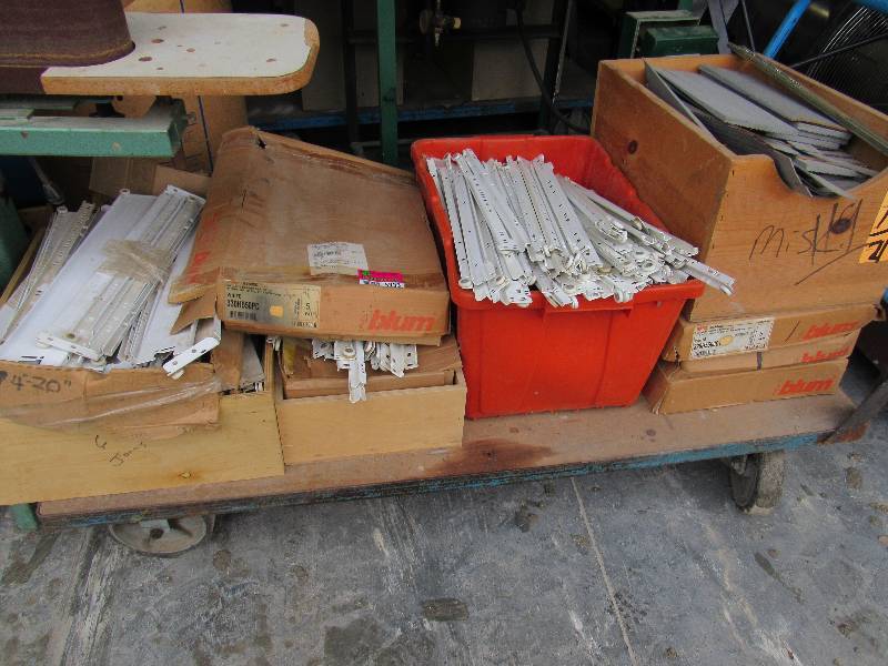 lot 5933 image: Large Lot of Drawer Slides