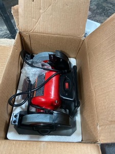 lot 7862186 image: Bauer 2.1amp Bench Grinder