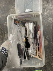 lot 7862190 image: Misc Box of Pipe Cleaners