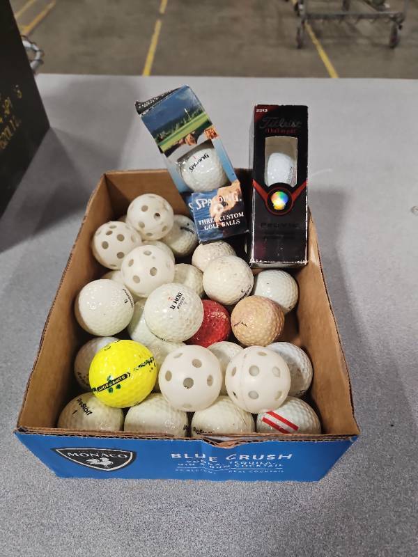 lot 12093 image: Golf Ball Lot