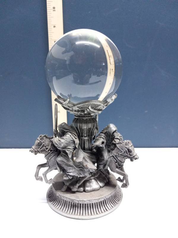 lot 1085 image: Vintage Medieval Knights Crystal Ball Stand