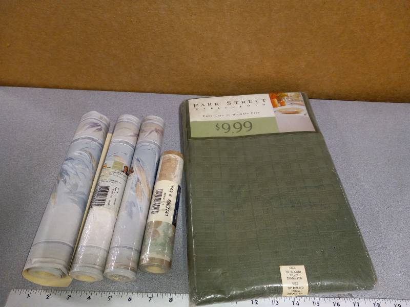 lot 12624 image: Park Street Tablecloth and Wallpaper Border Lot