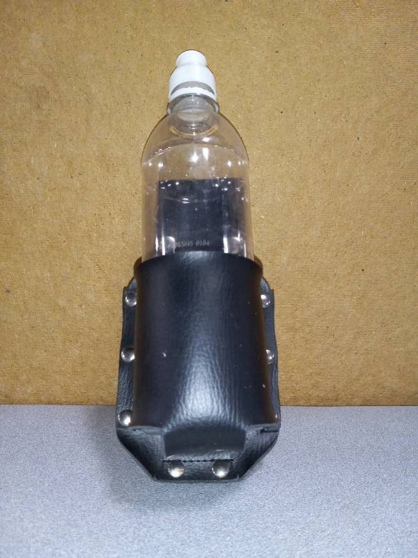 lot 12625 image: Leather Water Bottle Holster with Belt Clip