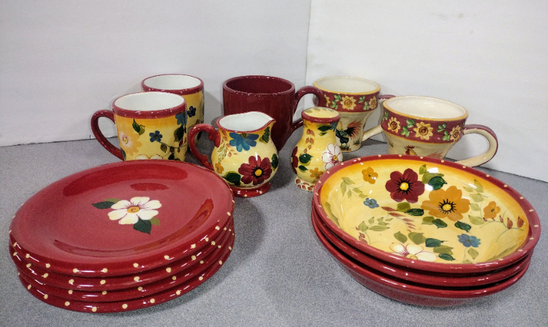 lot 12648 image: Oneida Sunset Bouquet Dinnerware Set