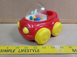 lot 8729 image: Vintage 1992 Fisher-Price Pop-O-Beads Car Toy