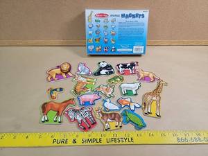 lot 8734 image: Melissa & Doug Animal Magnets Educational Toy Set