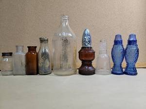 lot 30049 image: Vintage Bottle Collection with Unique Tiki Decanter