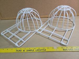 lot 30070 image: White Plastic Ball Cap Washer Cage Set