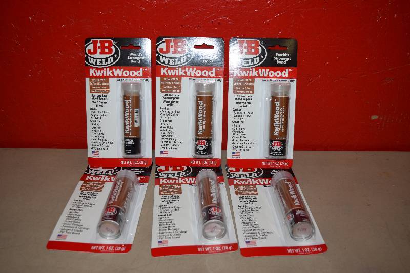 lot 47 image: 6 Packages JB Weld Kwikwood Wood Repair Epoxy Putty