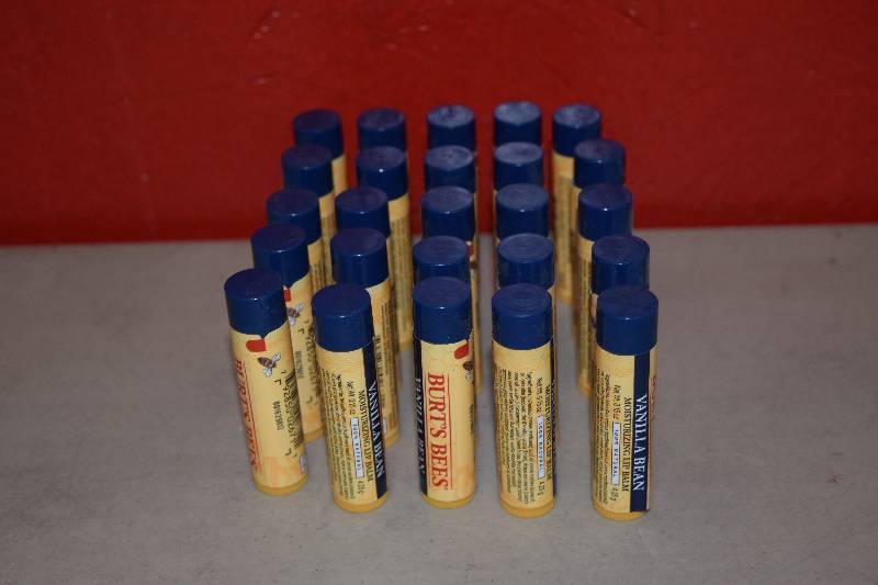 lot 80 image: 25 Tubes Burts Bees Lip Balm