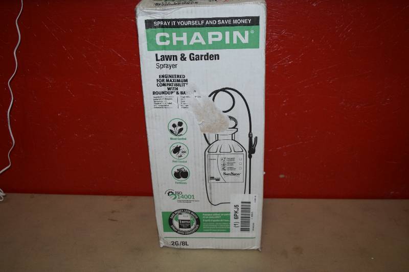 lot 109 image: Chapin Lawn and Garden Sprayer