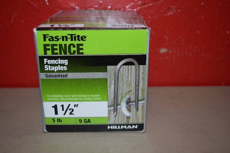 lot 110 image: 5 pound Box Fas-N-Tite Fence Staples