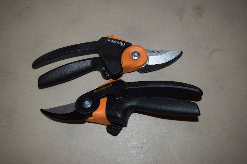 lot 195 image: 2 Pair Fiskars Power Gear Garden Clippers