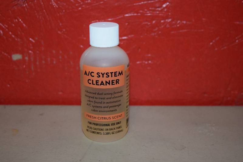 lot 184 image: 12 Bottles AC System Cleaner