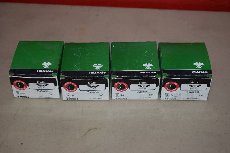 lot 252 image: 400 Hillman Wing Nuts
