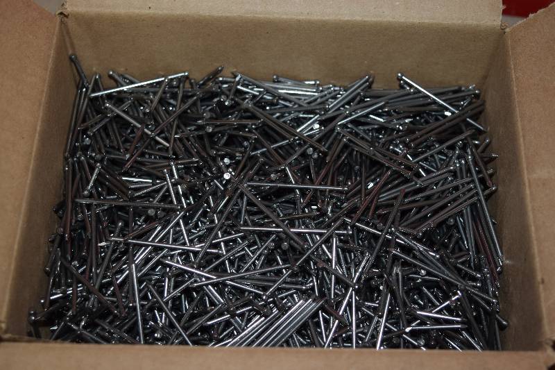 lot 248 image: 10 Pound Box Fas-N-Tite Finish Nails