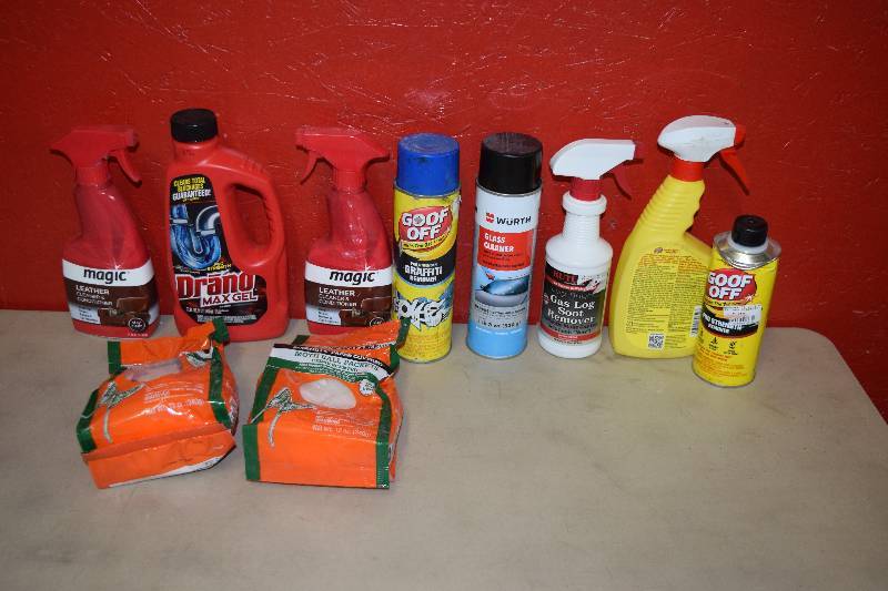 lot 349 image: Cleaning Supplies