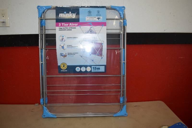 lot 411 image: Minky 3 Tier Airer