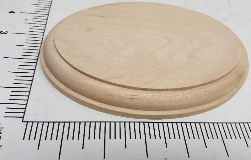 lot 6505 image: New and ready to use is this 6-12 X 4-12 Wood Oval Rosette
