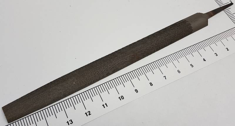 lot 5413 image: New 14 half round metal file ready to go to work for you