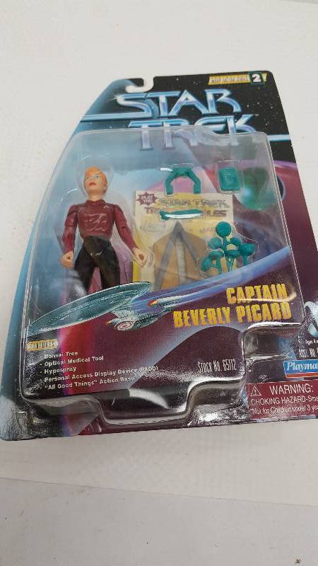 lot 6238 image: Collectable Star Trek figure in the original unopened display package