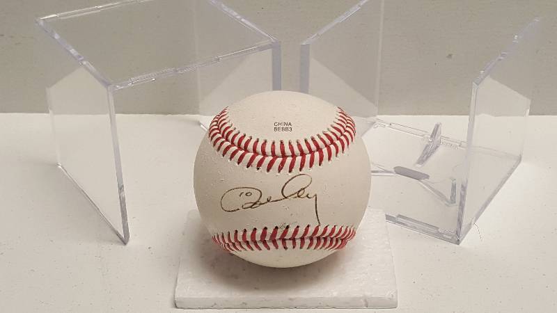 lot 1136 image: Ron Cey Autographed Rawlings Official League Baseball LA Dodgers w COA