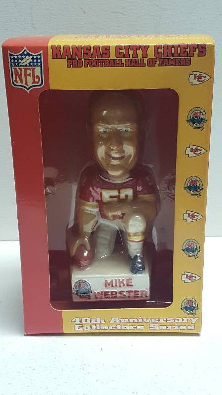 lot 1236 image: Mike Webster Kansas City Chiefs Bobblehead Chiefs Football Hall of Famers Limited Edition 2500