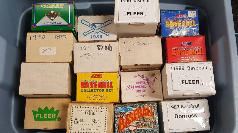 lot 1270 image: 16 Total Complete Baseball Sets Topps Fleer Donruss Score Upper Deck 1986-1990 #1