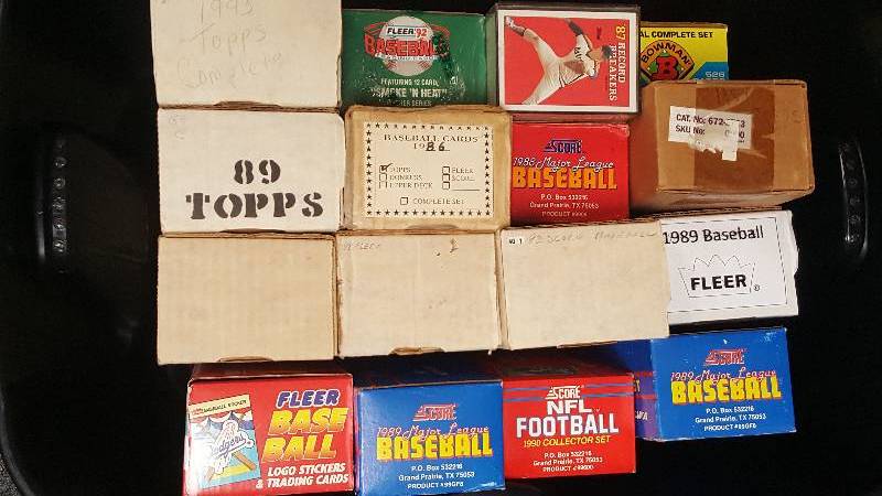 lot 1271 image: 16 Total Complete Baseball Sets Topps Fleer Donruss Score 1986-1990 #2