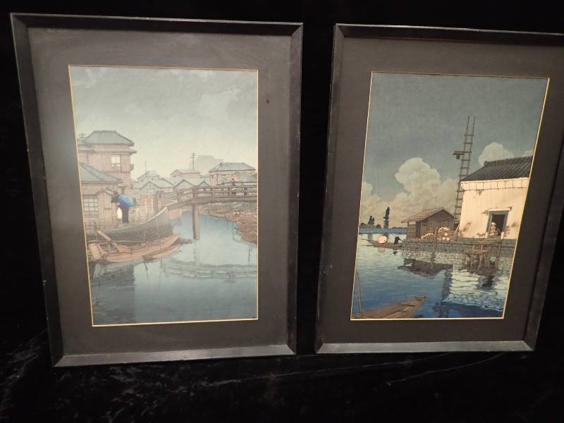 lot 2249 image: 2 small Japanese Paintings
