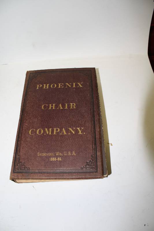 lot 2206 image: Vintage Scrape book