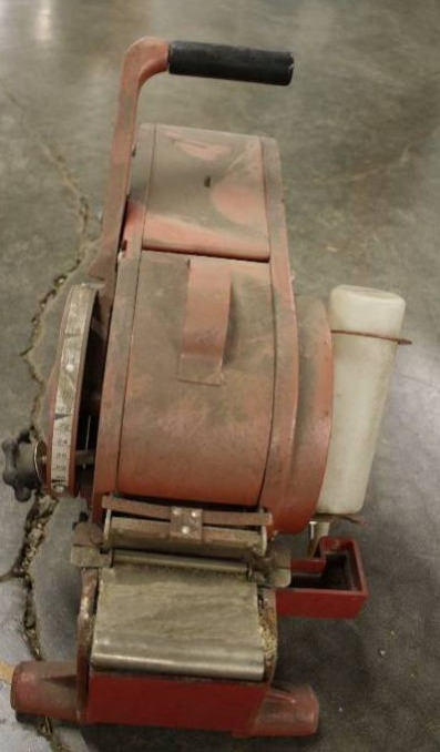 lot 1026 image: Vintage Industrial Automatic Package Taper