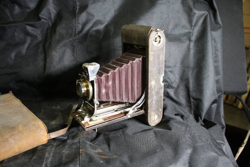 lot 1040 image: No. 3A Autographic Kodak Camera