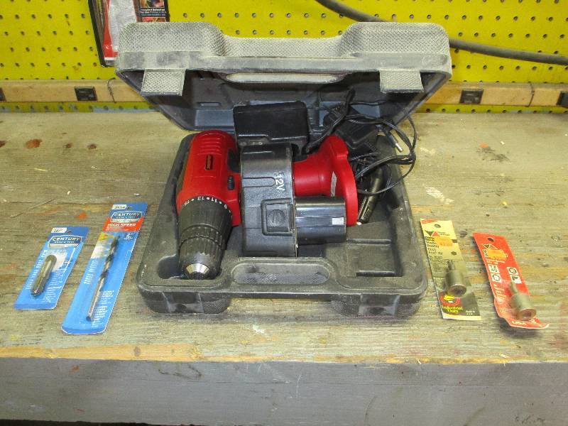 lot 8527 image: Cordless Drill and more
