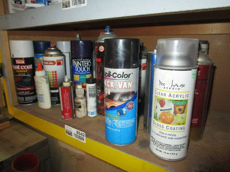 lot 8542 image: Shelf Full of Paints