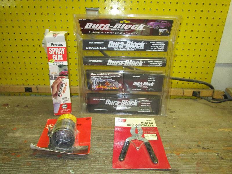 lot 8605 image: New Items Lot